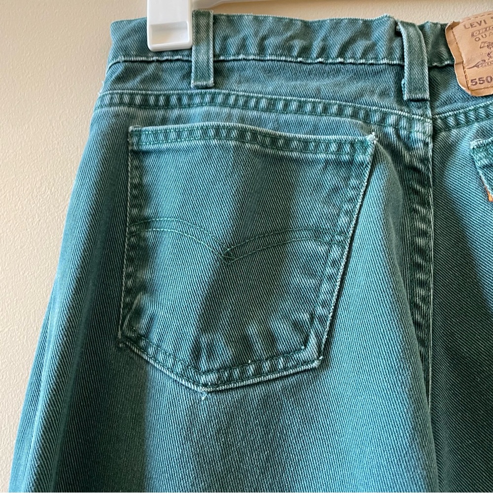 Men’s Green Relaxed Fit Levis 550 Jeans Size 30x34 - Picture 7 of 10